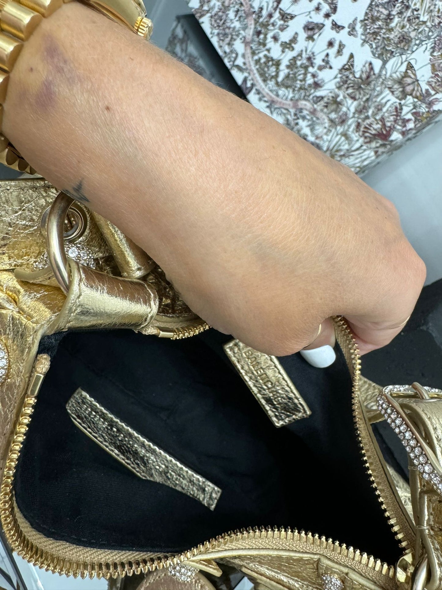 Borsa a spalla Le Cagole XS in nappa oro