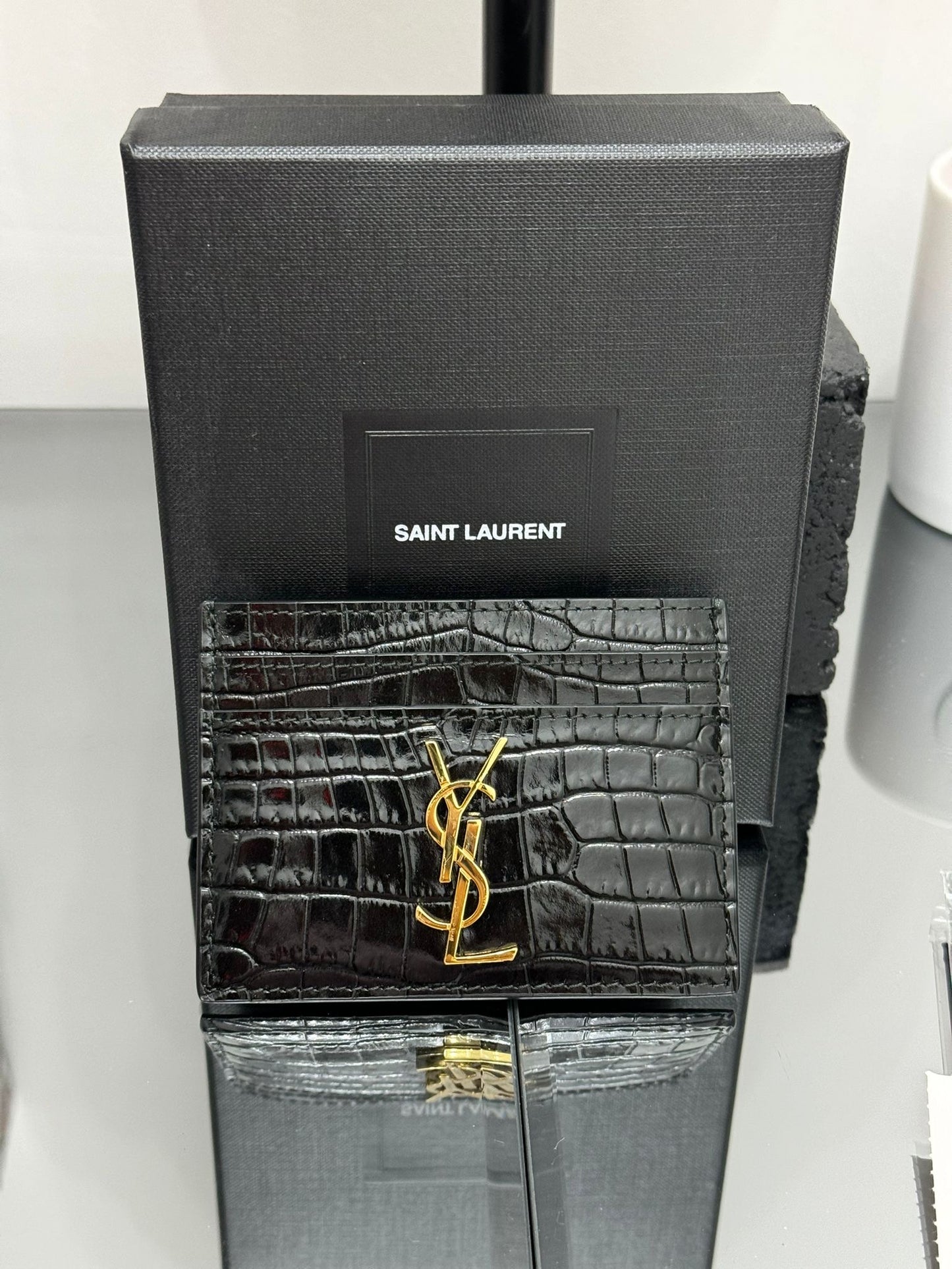 Black crocodile print leather credit card holder