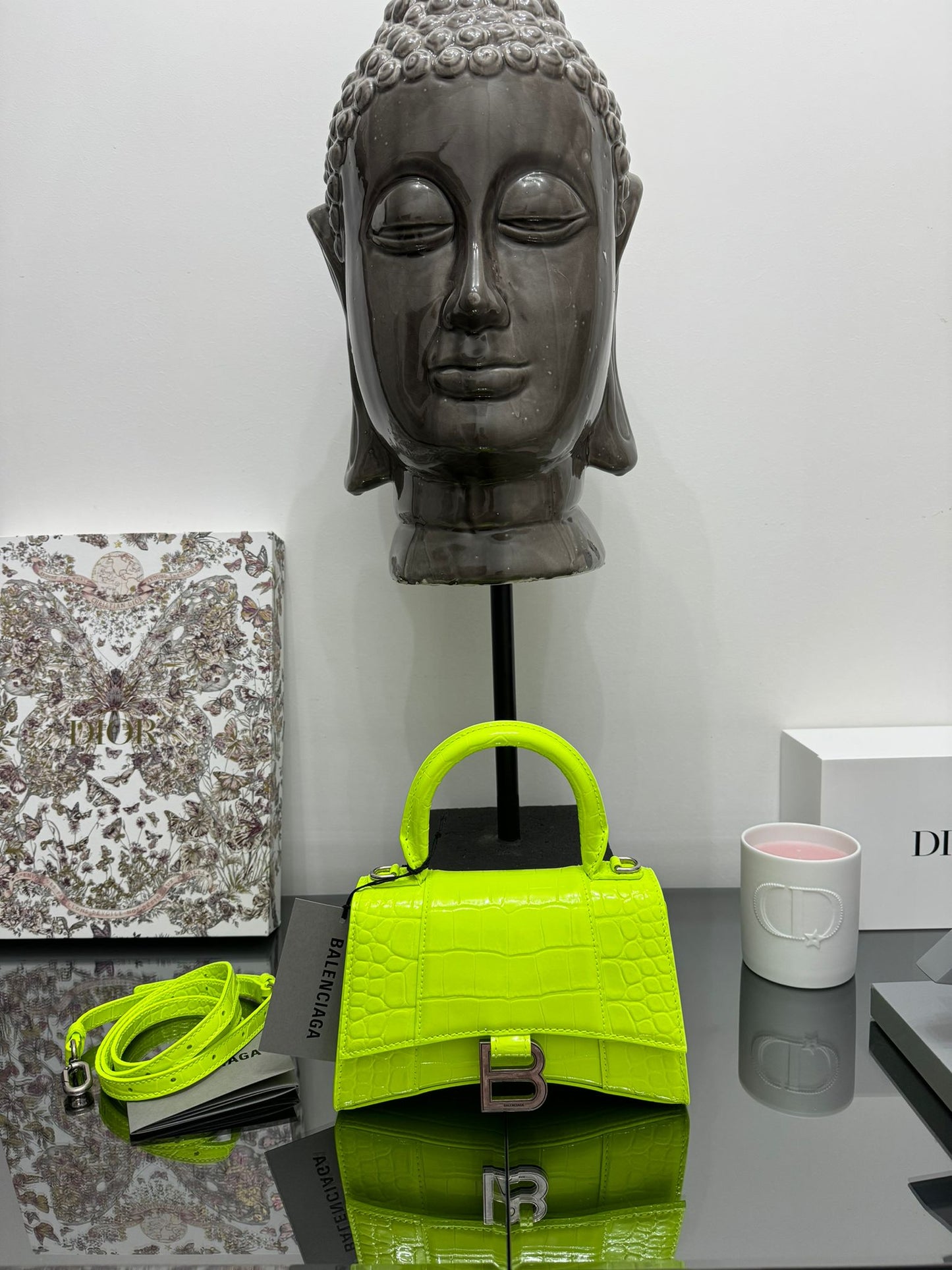 Borsa a mano Hourglass con effetto coccodrillo giallo fluo