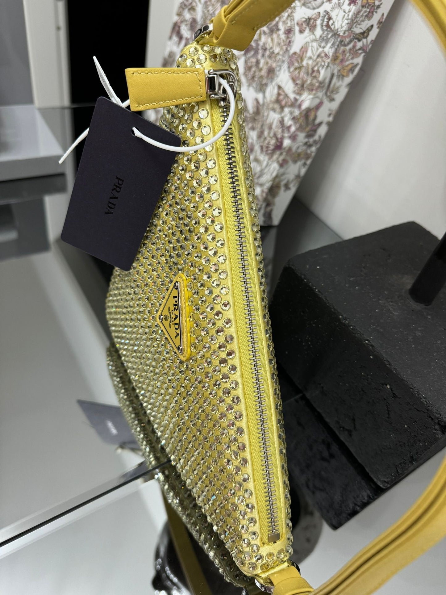 Triangle bag with crystals in hananas color (light yellow)