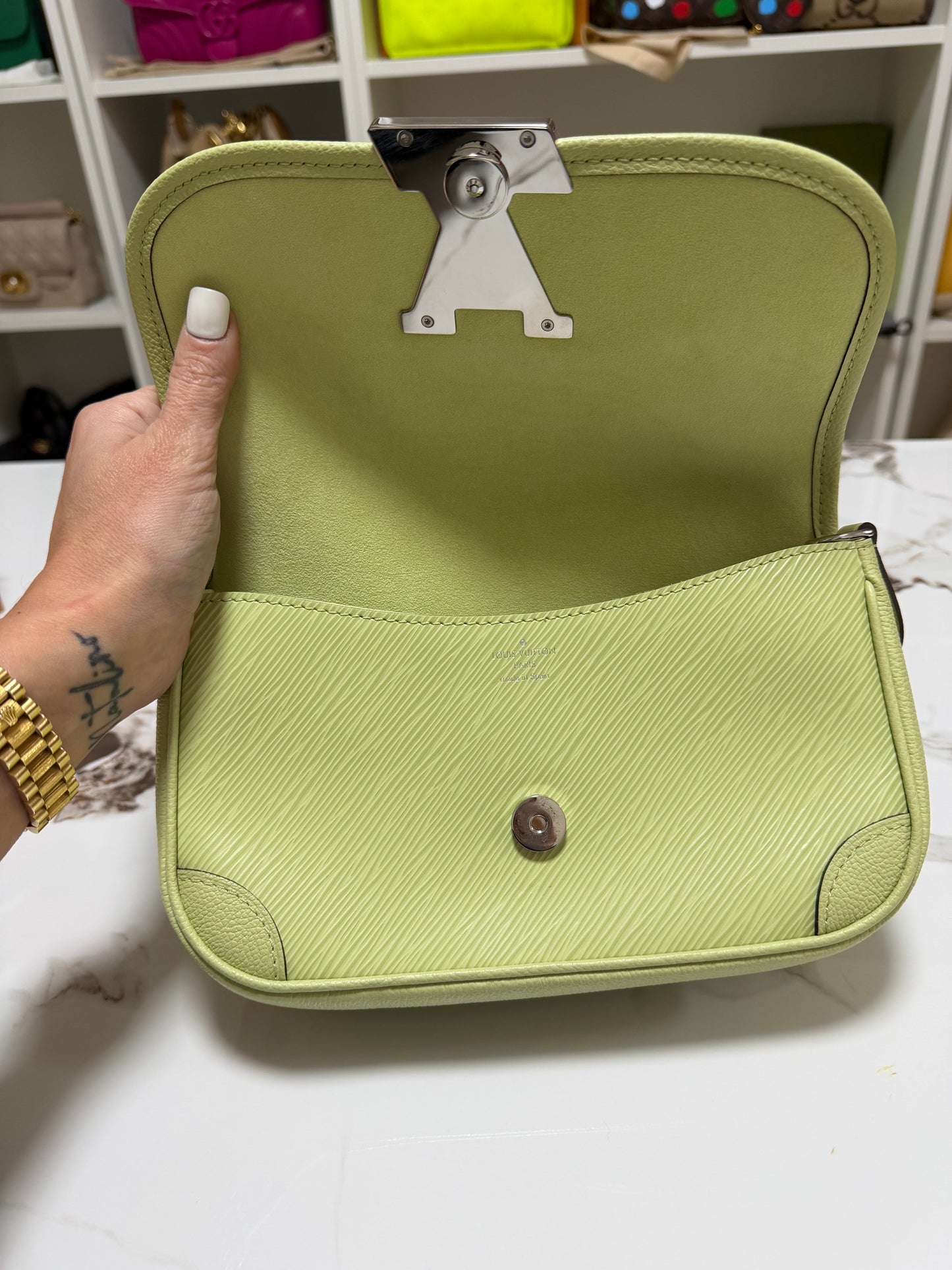 Louis Vuitton borsa buci a spalla in pelle Epi verde