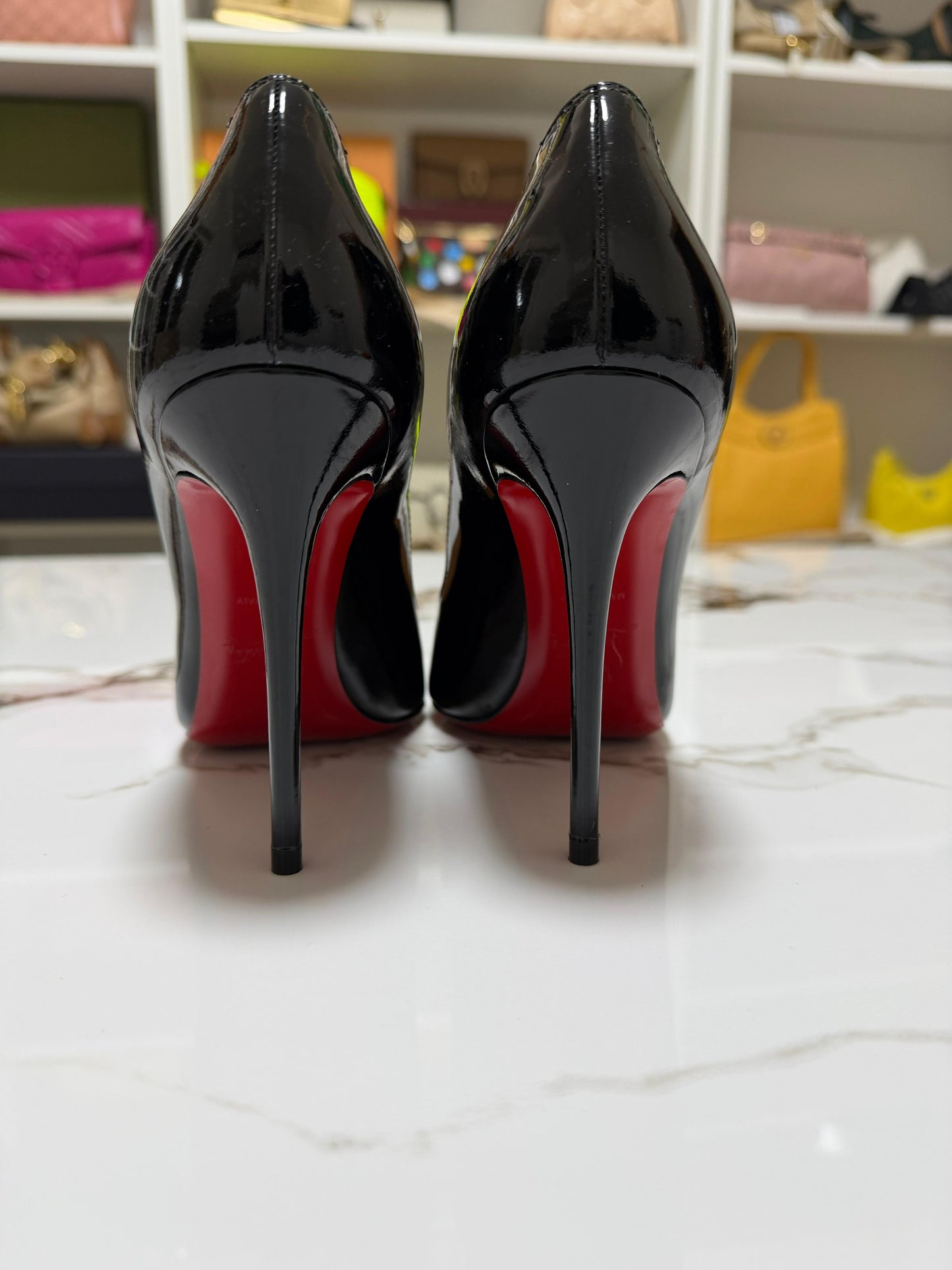 Christian Louboutin hot chick scarpe donna con tacco in patent nero tacco 100