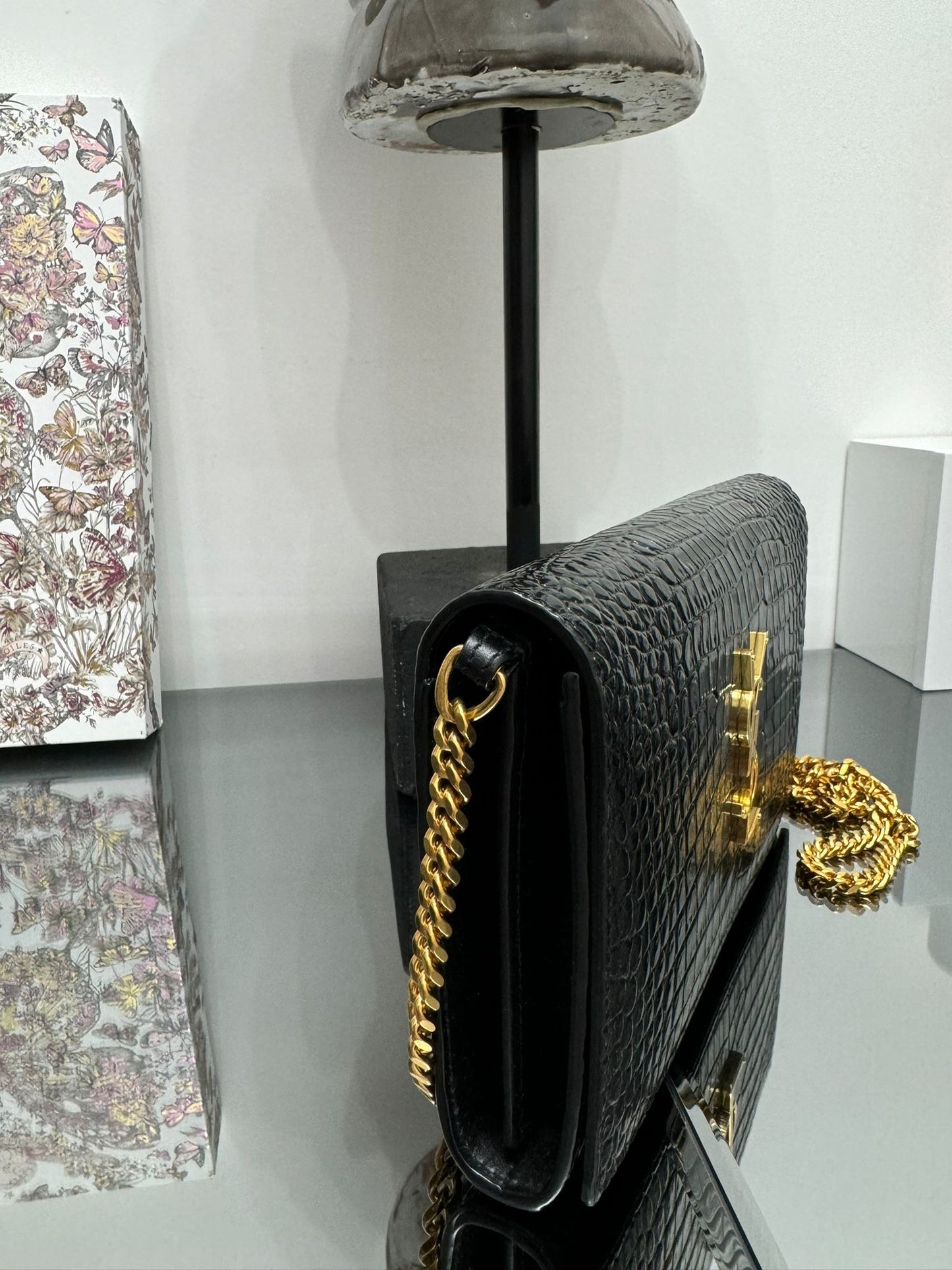 KATE SHOULDER BAG BLACK SHINY LEATHER COCONUT PRINT