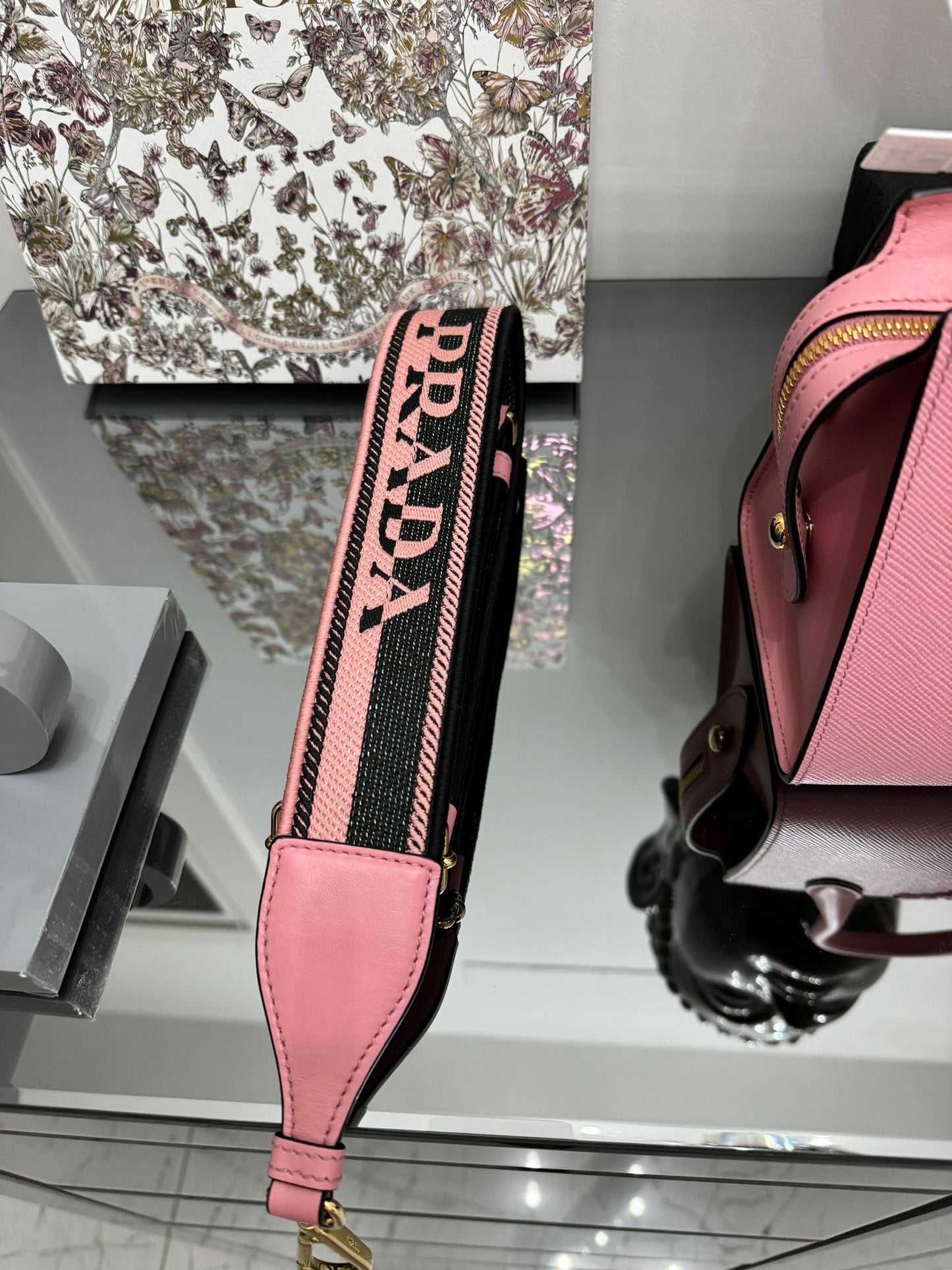 BORSA A MANO SAFFIANO CUIR ROSA PETALO