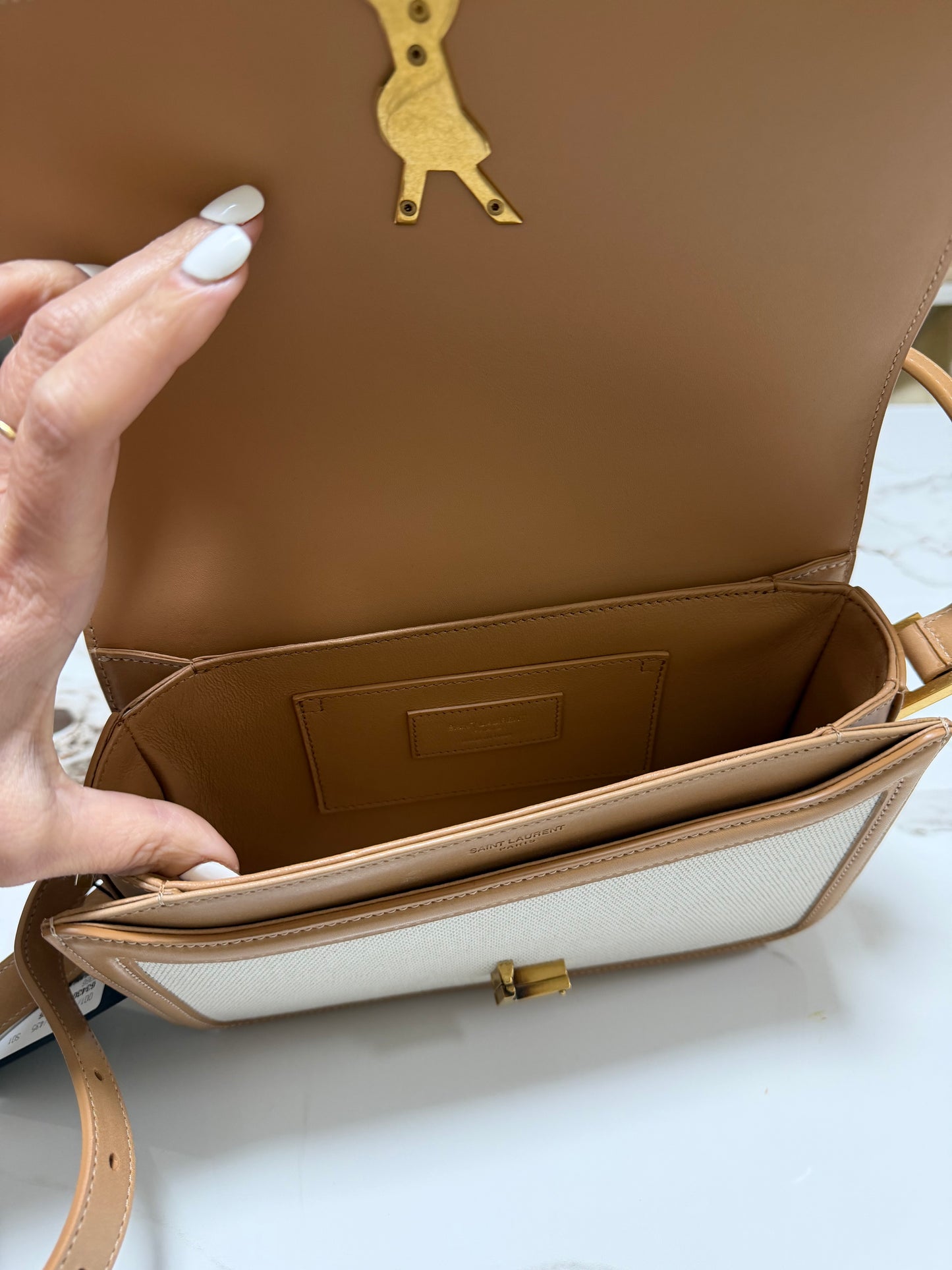 Saint Laurent solferino borsa a spalla in rafia beige con profili marrone