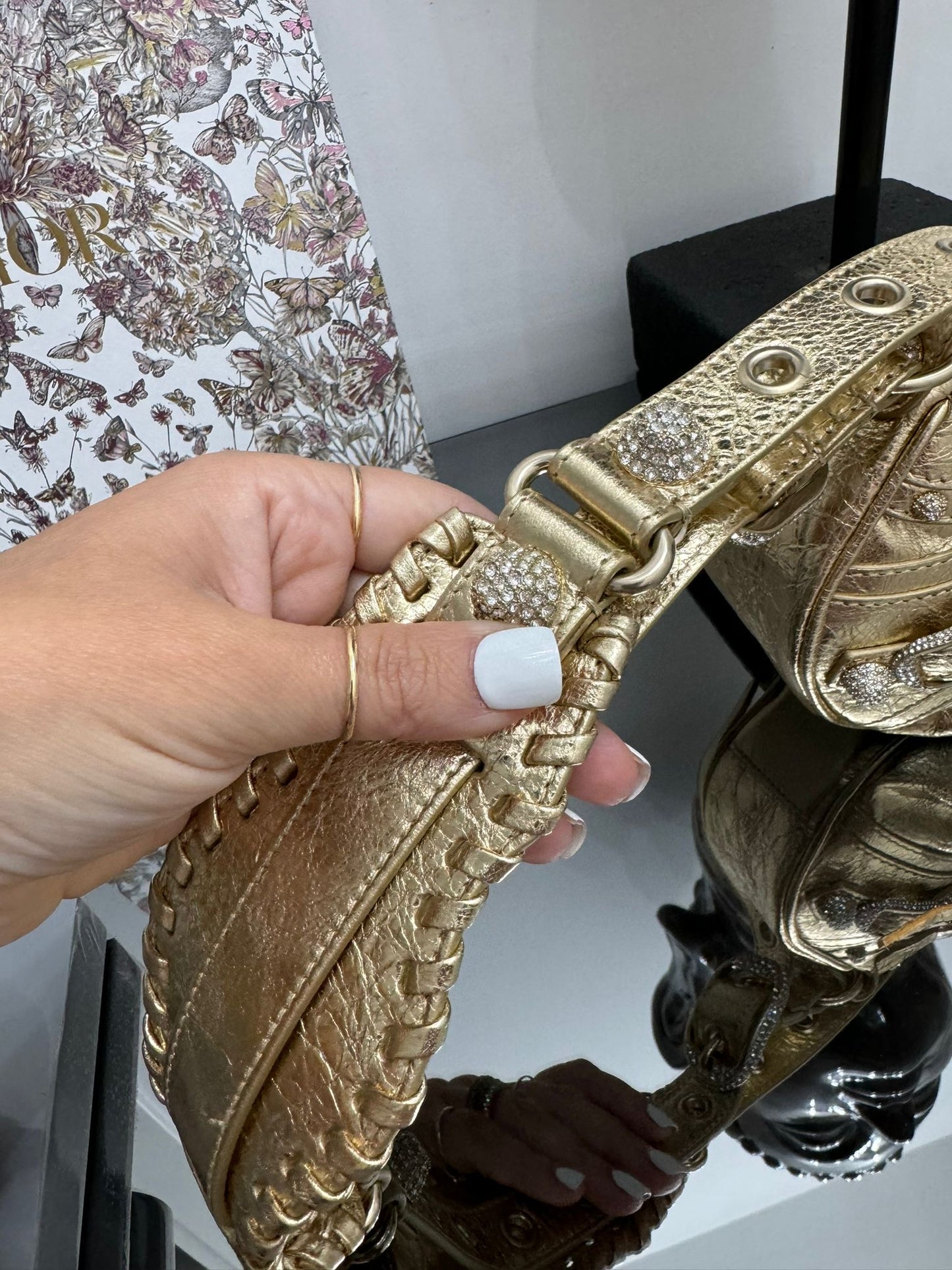 Borsa a spalla Le Cagole XS in nappa oro