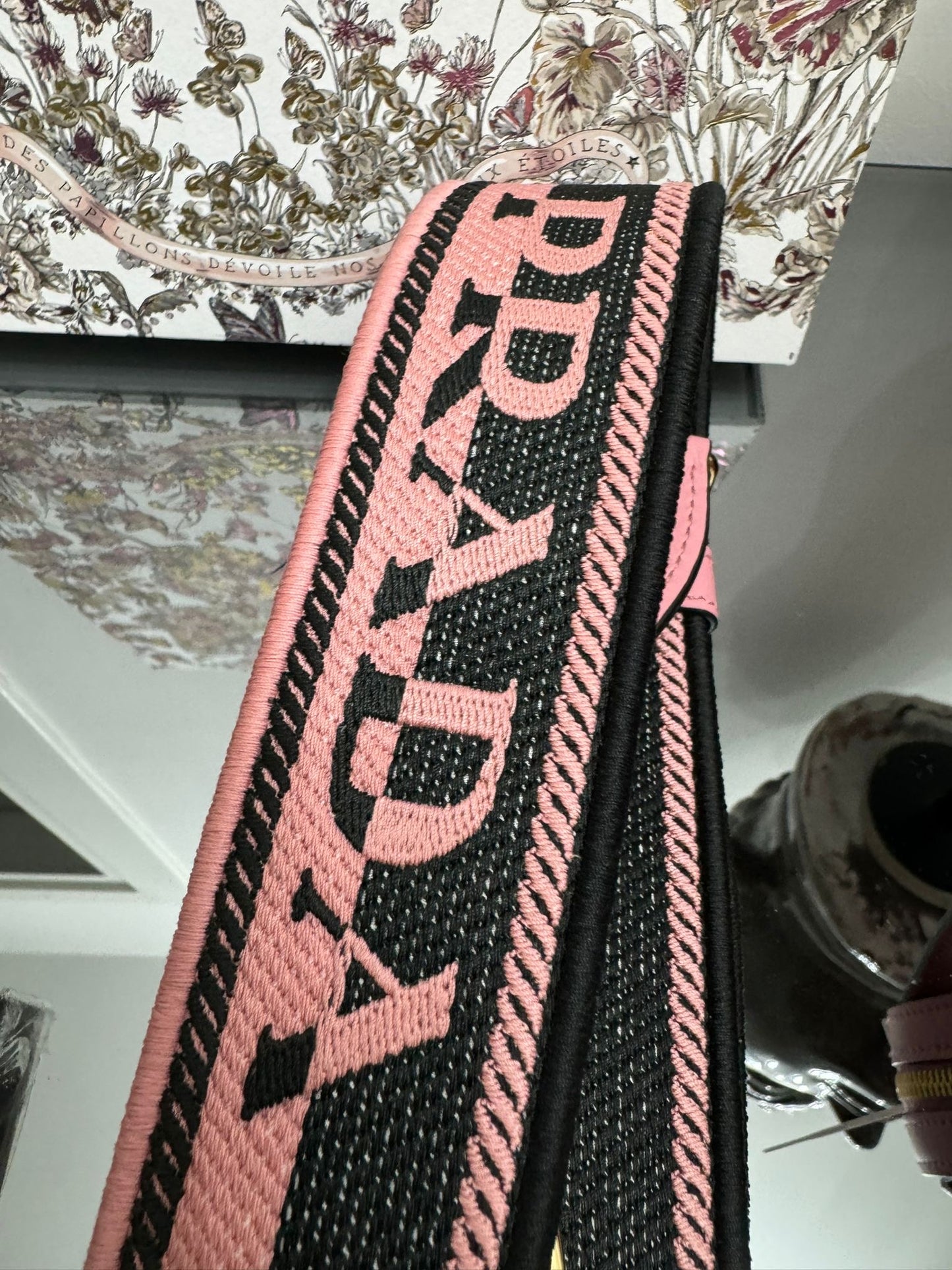 BORSA A MANO SAFFIANO CUIR ROSA PETALO