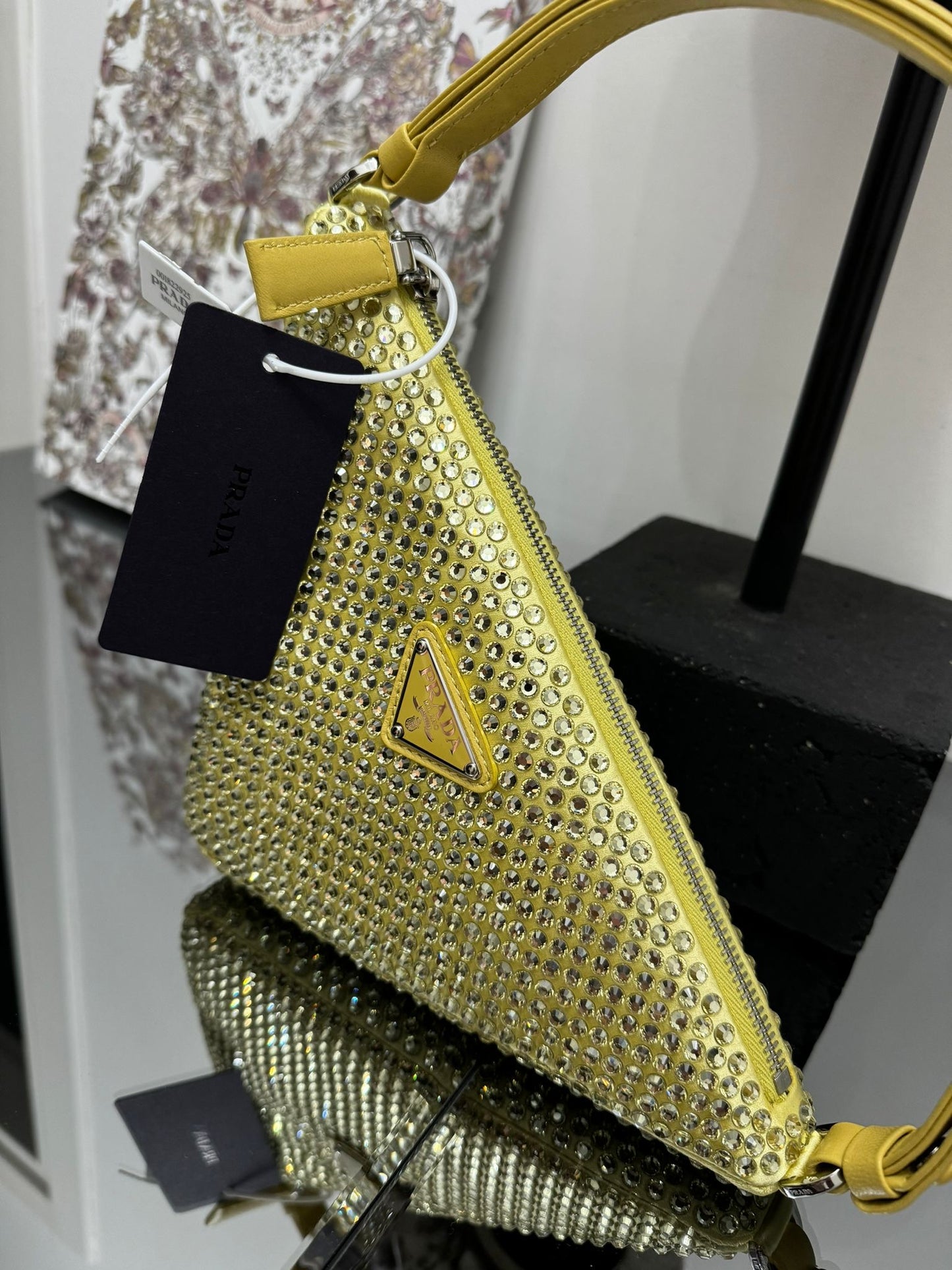 Triangle bag with crystals in hananas color (light yellow)