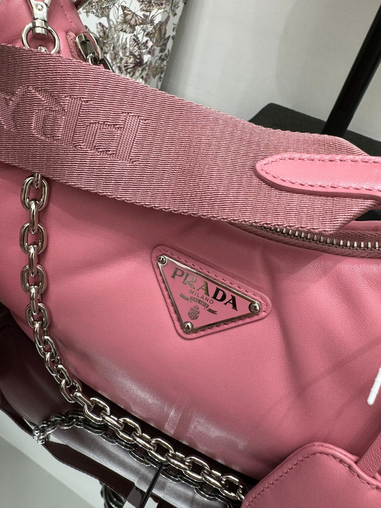 Borsa a spalla imbottita Re-Edition rosa