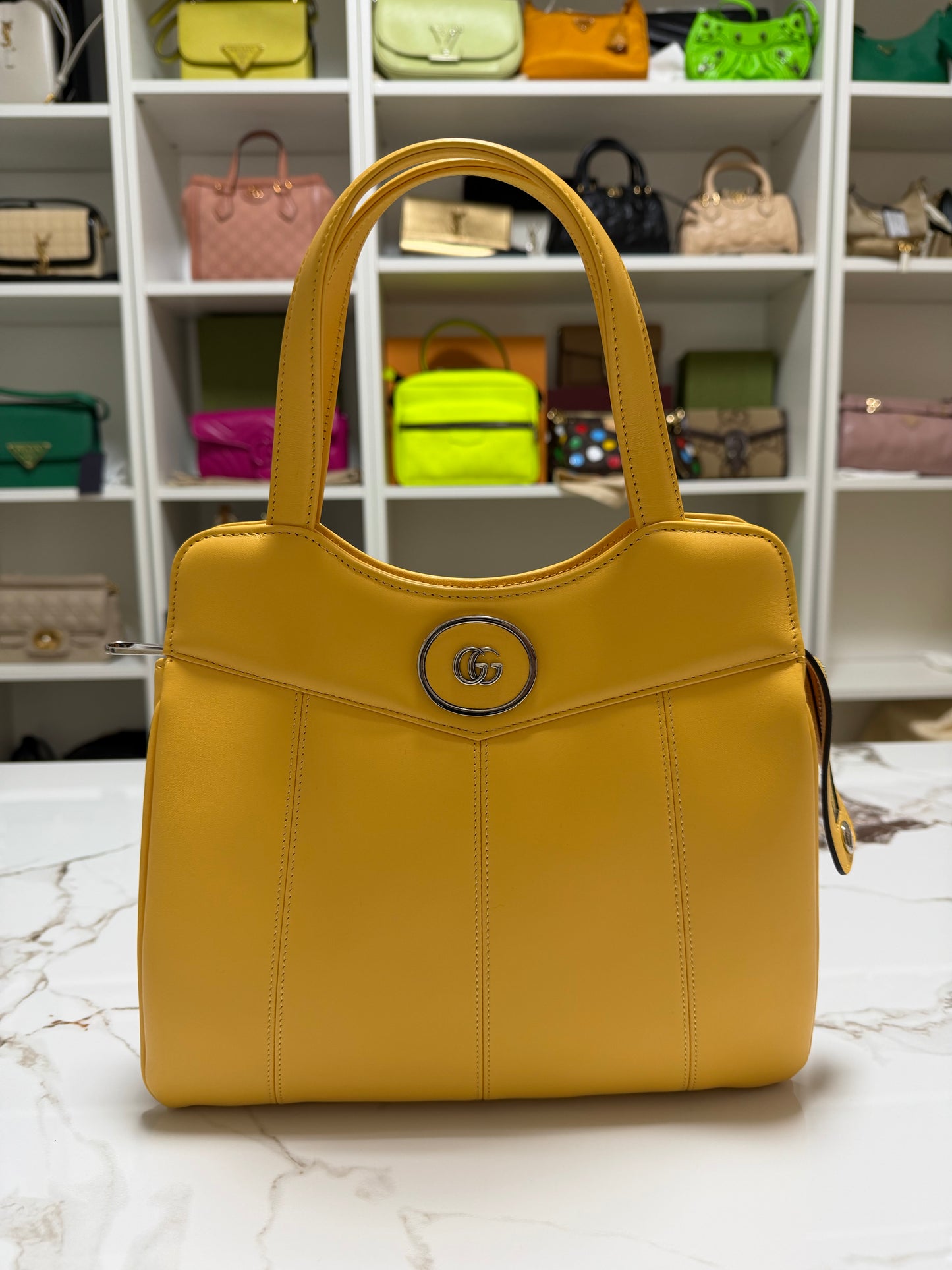 GUCCI borsa petite gg piccola a spalla in pelle giallo