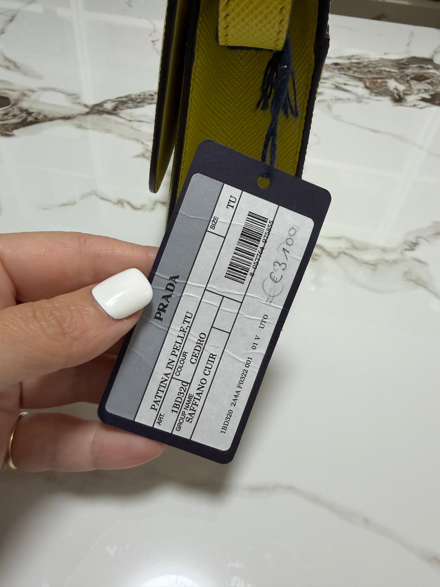 Prada Borsa a spalla in Saffiano con pattina