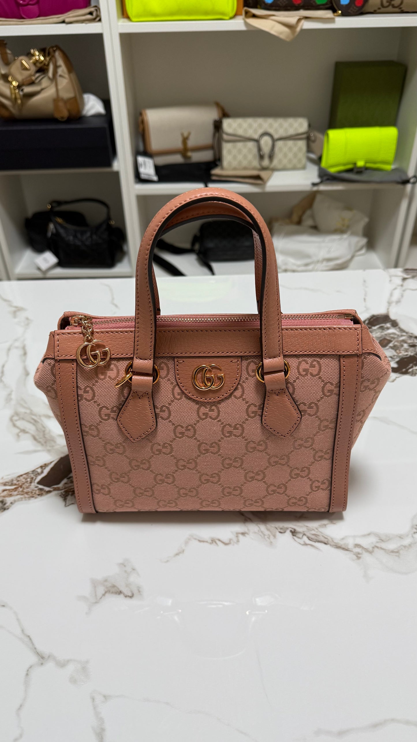 Gucci borsa ophidia top handle in tela rosa