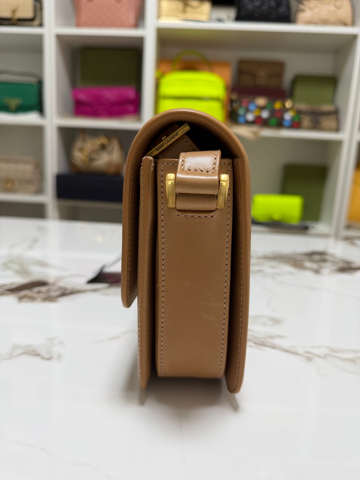Saint Laurent solferino borsa a spalla in rafia beige con profili marrone