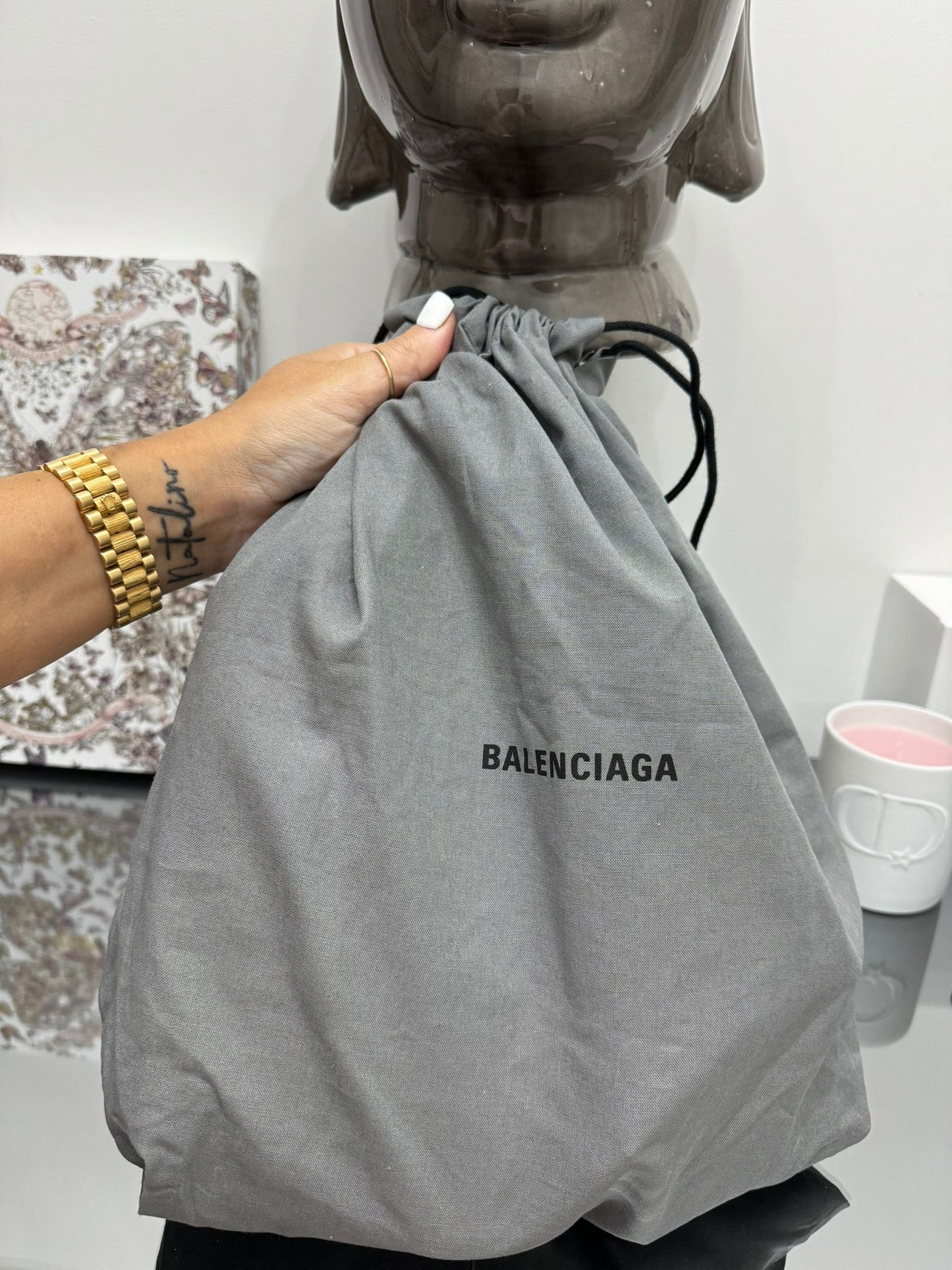 Le Cagole XS shoulder bag in gold nappa